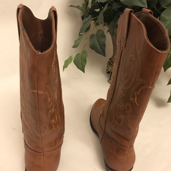 Cowboy boots - Picture 4 of 10